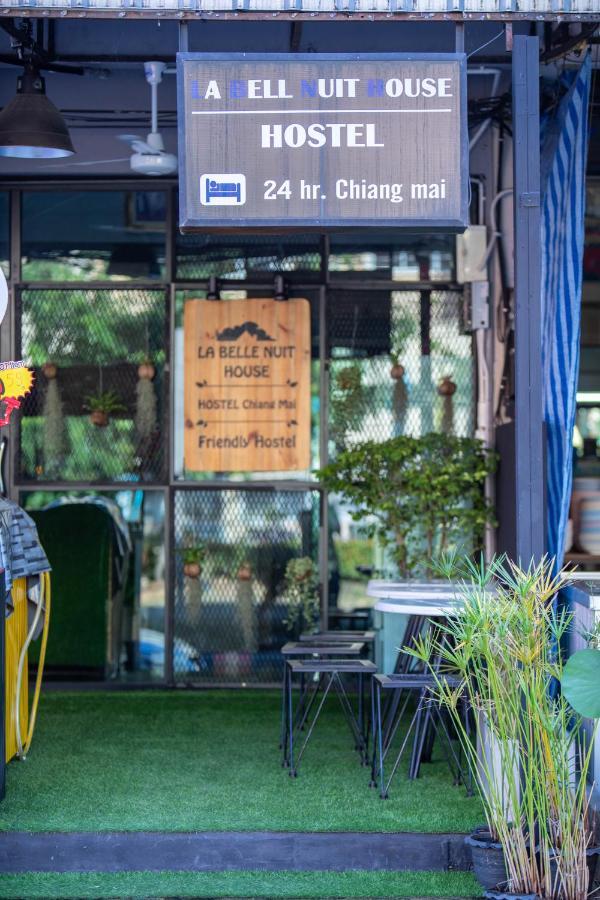 La Belle Nuit House Vandrarhem Chiang Mai Exteriör bild